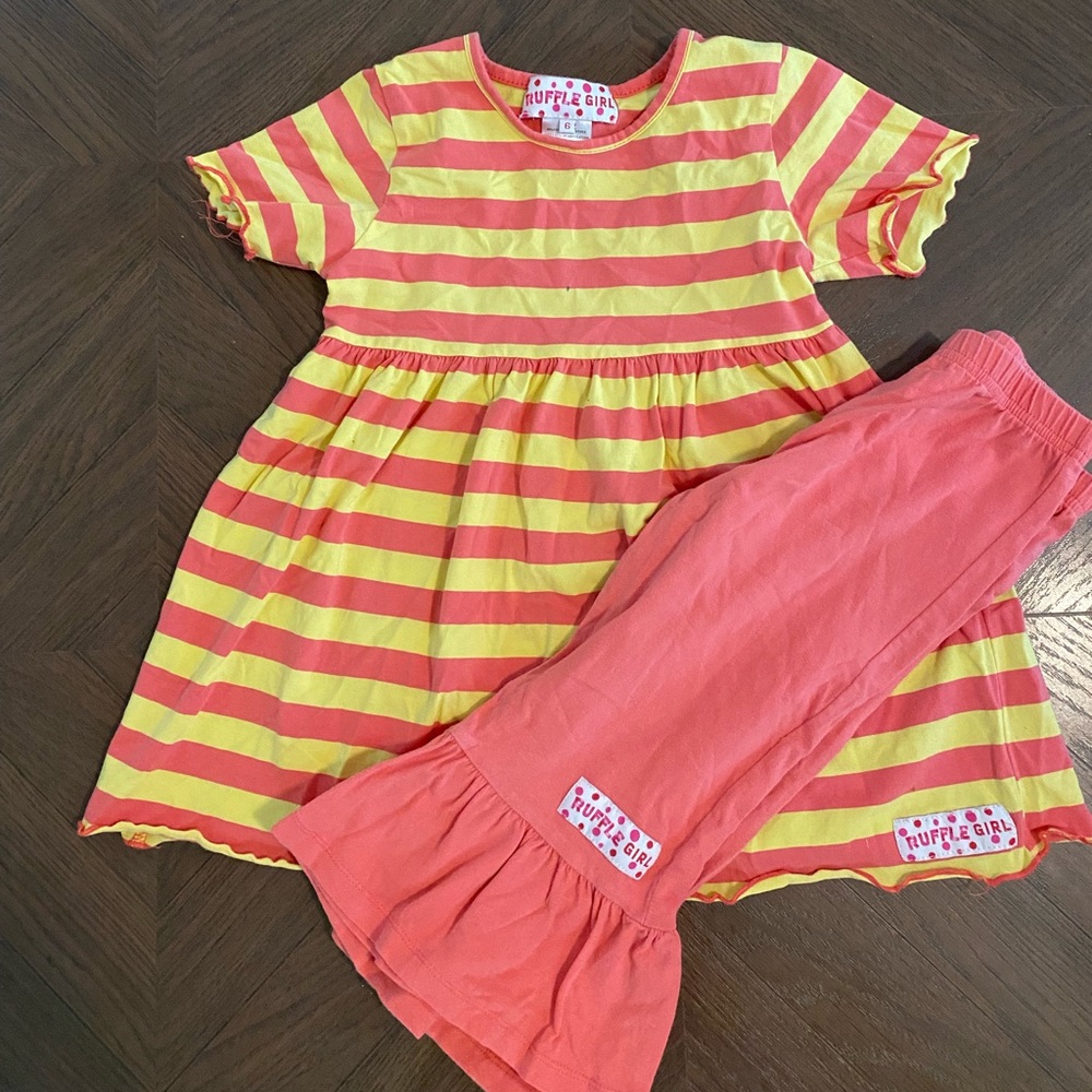 Ruffle girl set